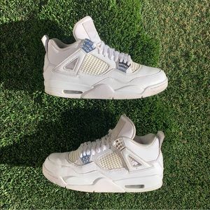 Jordan 4 Pure Money
